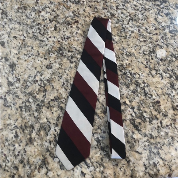 Hand Sewn Tie Robert Talbott - Picture 2 of 3